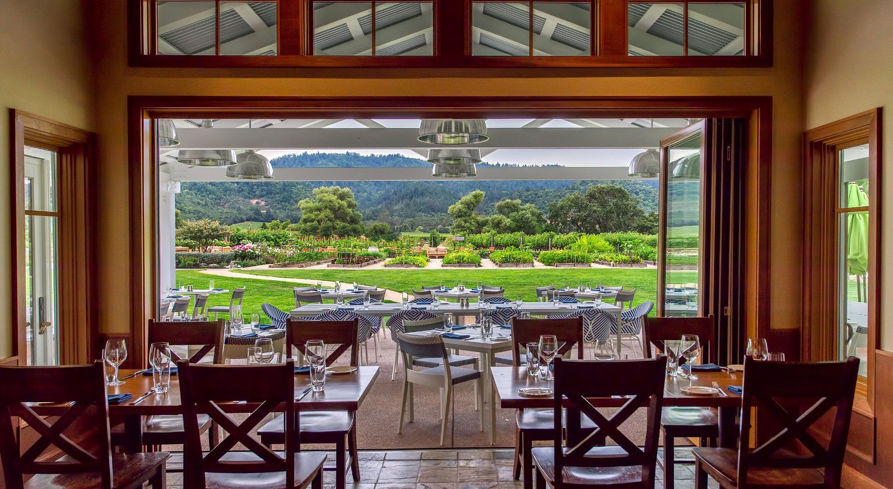Elegant winery lunch setting during a Wine and Dine tour